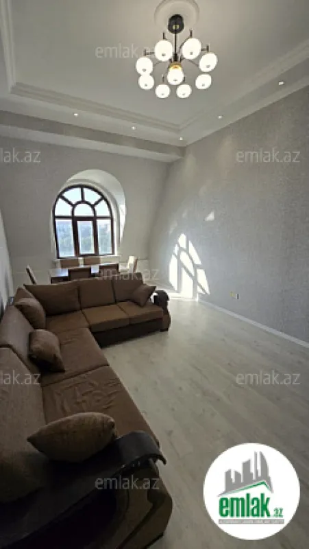 Satılır 2 otaqlı yeni tikili 70 m²