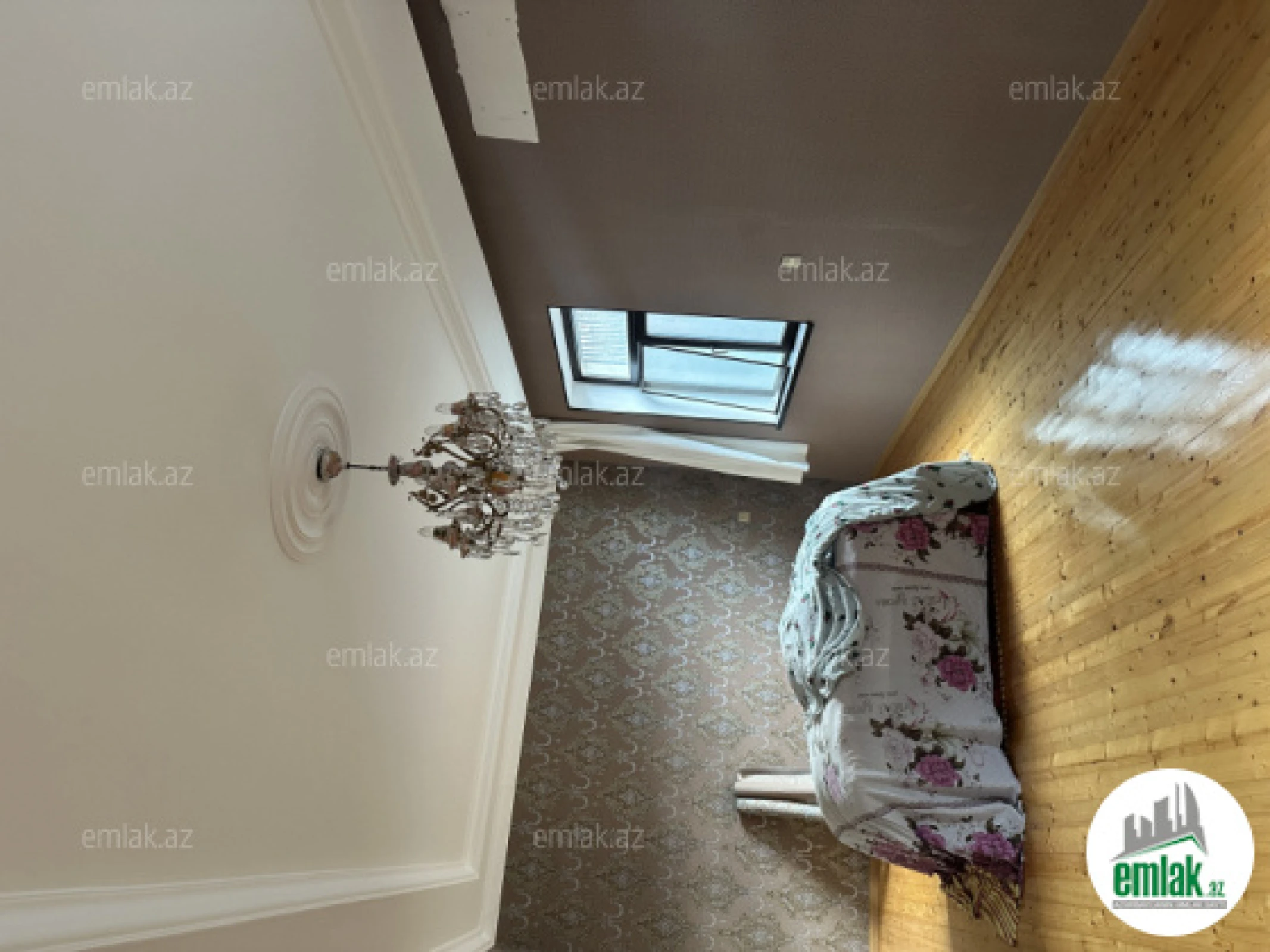 Satılır 4 otaqlı həyət evi 139 m²