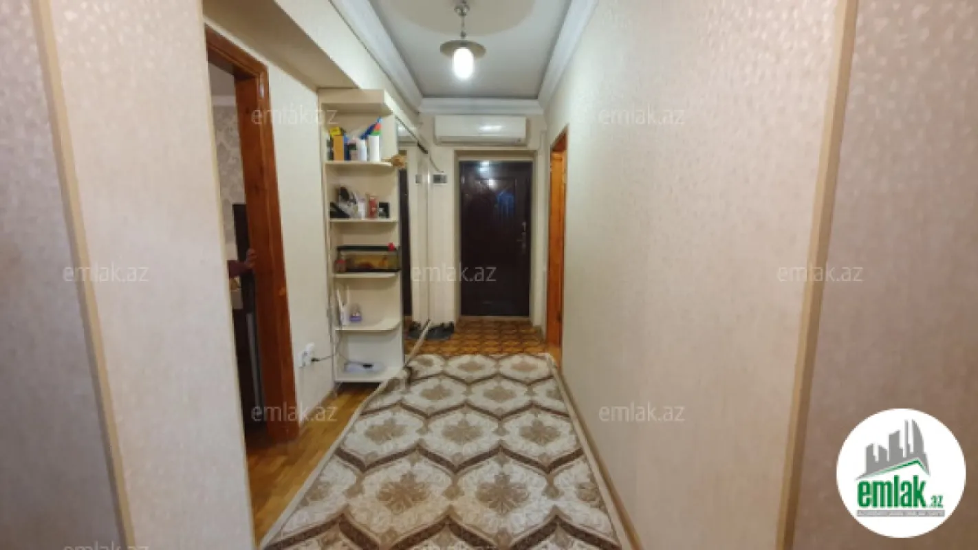 Satılır 3 otaqlı köhnə tikili 80 m²