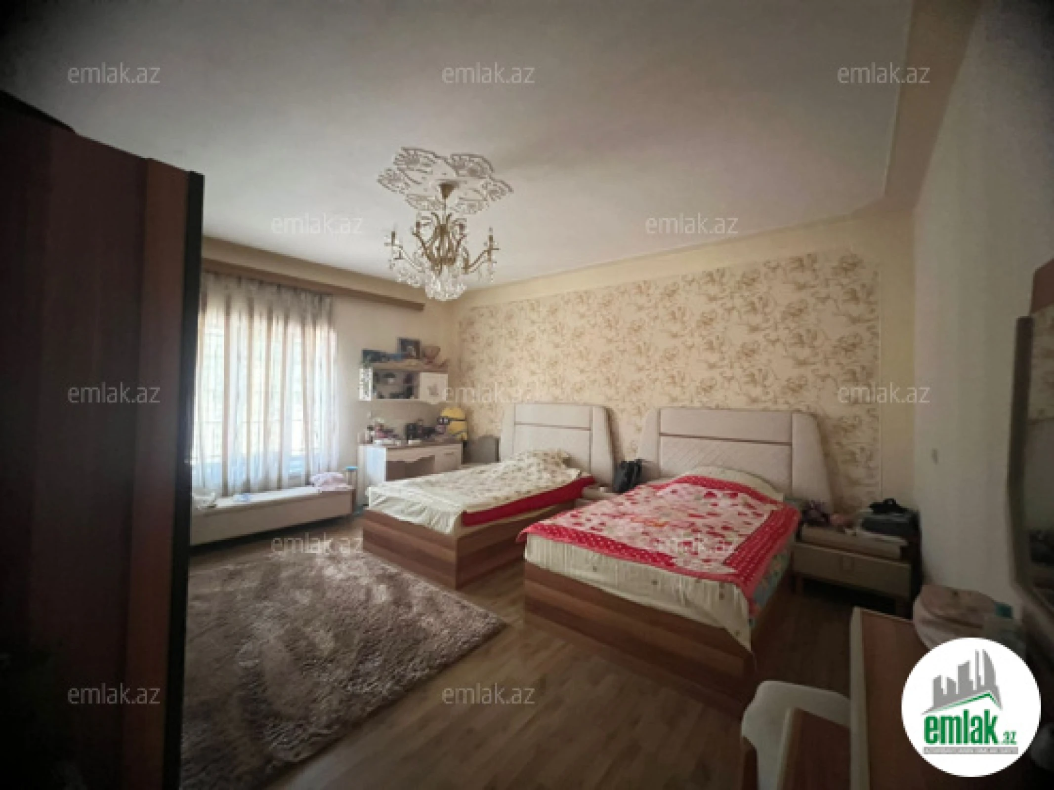 Satılır 5 otaqlı həyət evi 230 m²