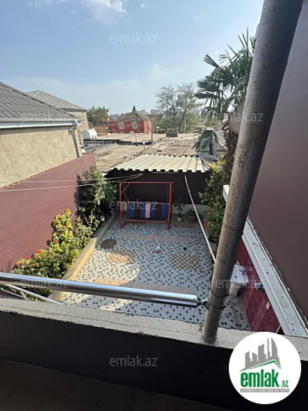 Satılır 5 otaqlı həyət evi 230 m²