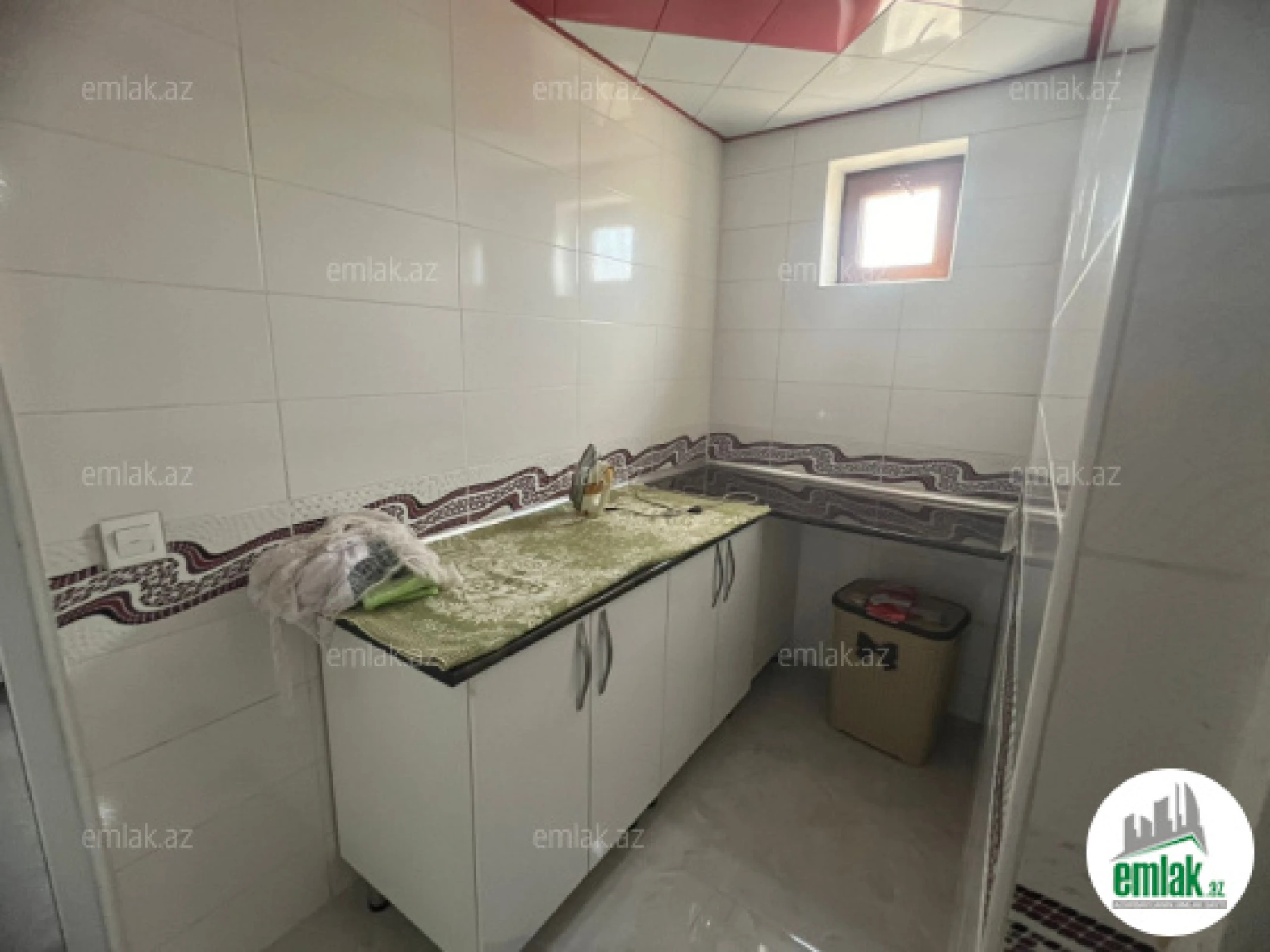 Satılır 5 otaqlı həyət evi 230 m²