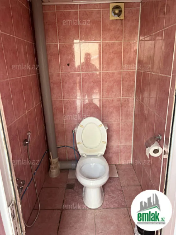 Satılır 5 otaqlı həyət evi 230 m²