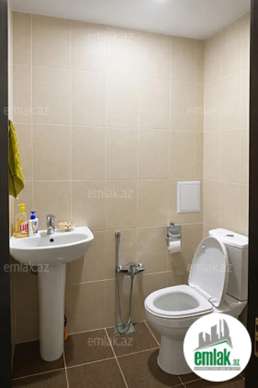 Satılır 3 otaqlı yeni tikili 95 m²