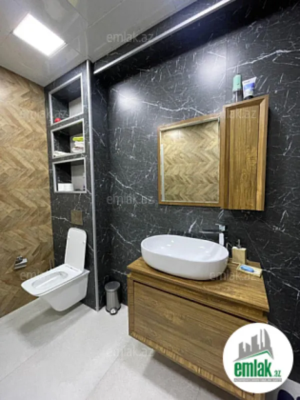 Satılır 3 otaqlı yeni tikili 131 m²