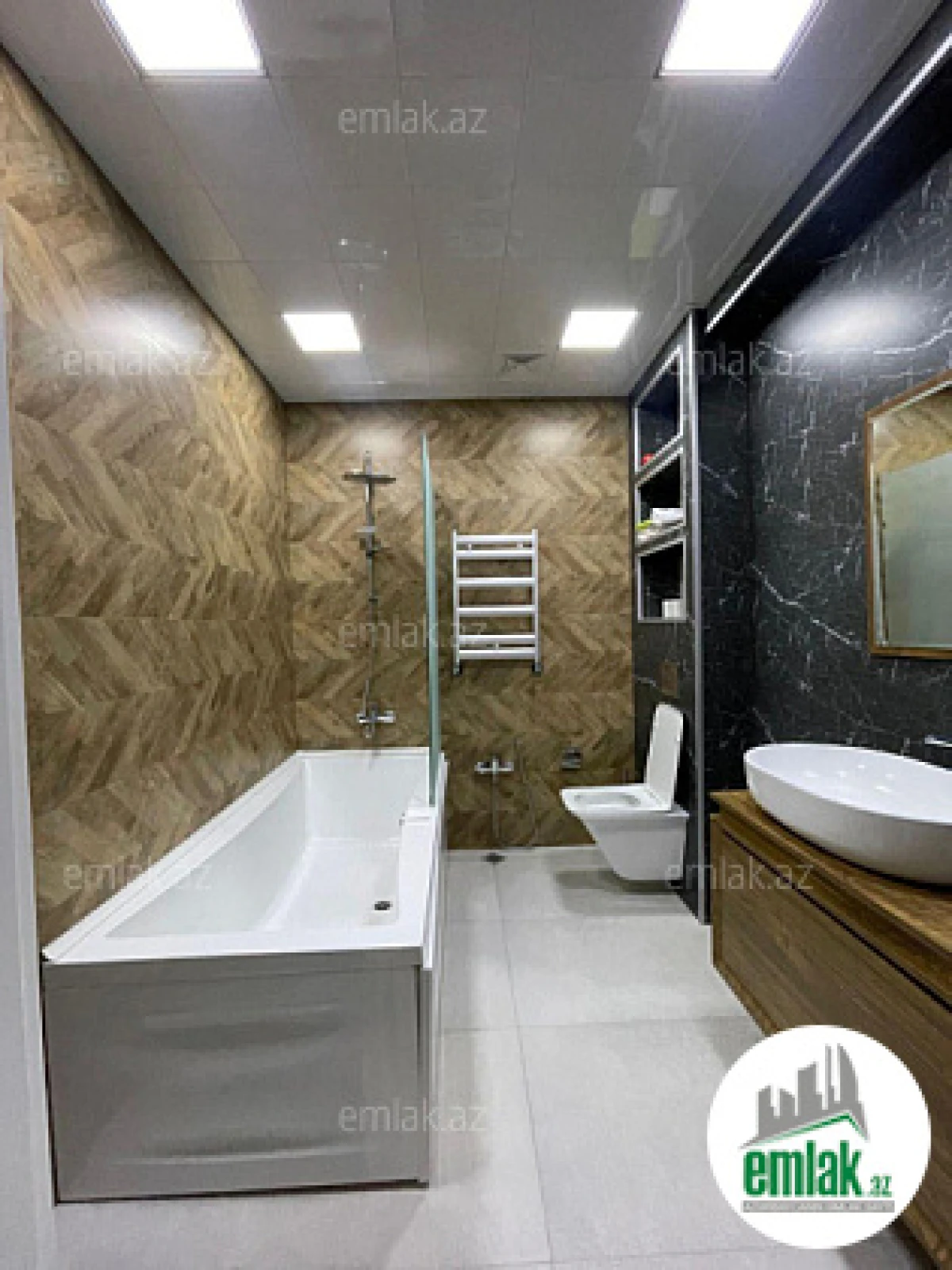 Satılır 3 otaqlı yeni tikili 131 m²