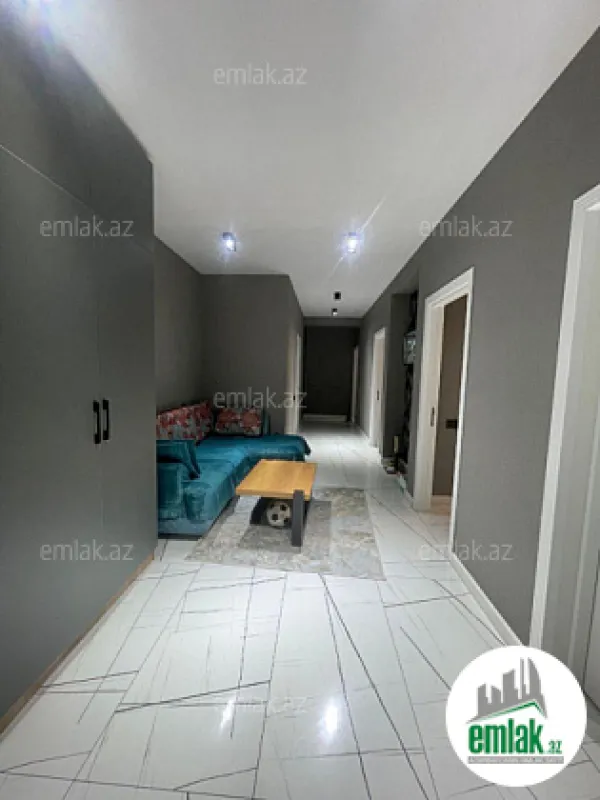 Satılır 3 otaqlı yeni tikili 131 m²