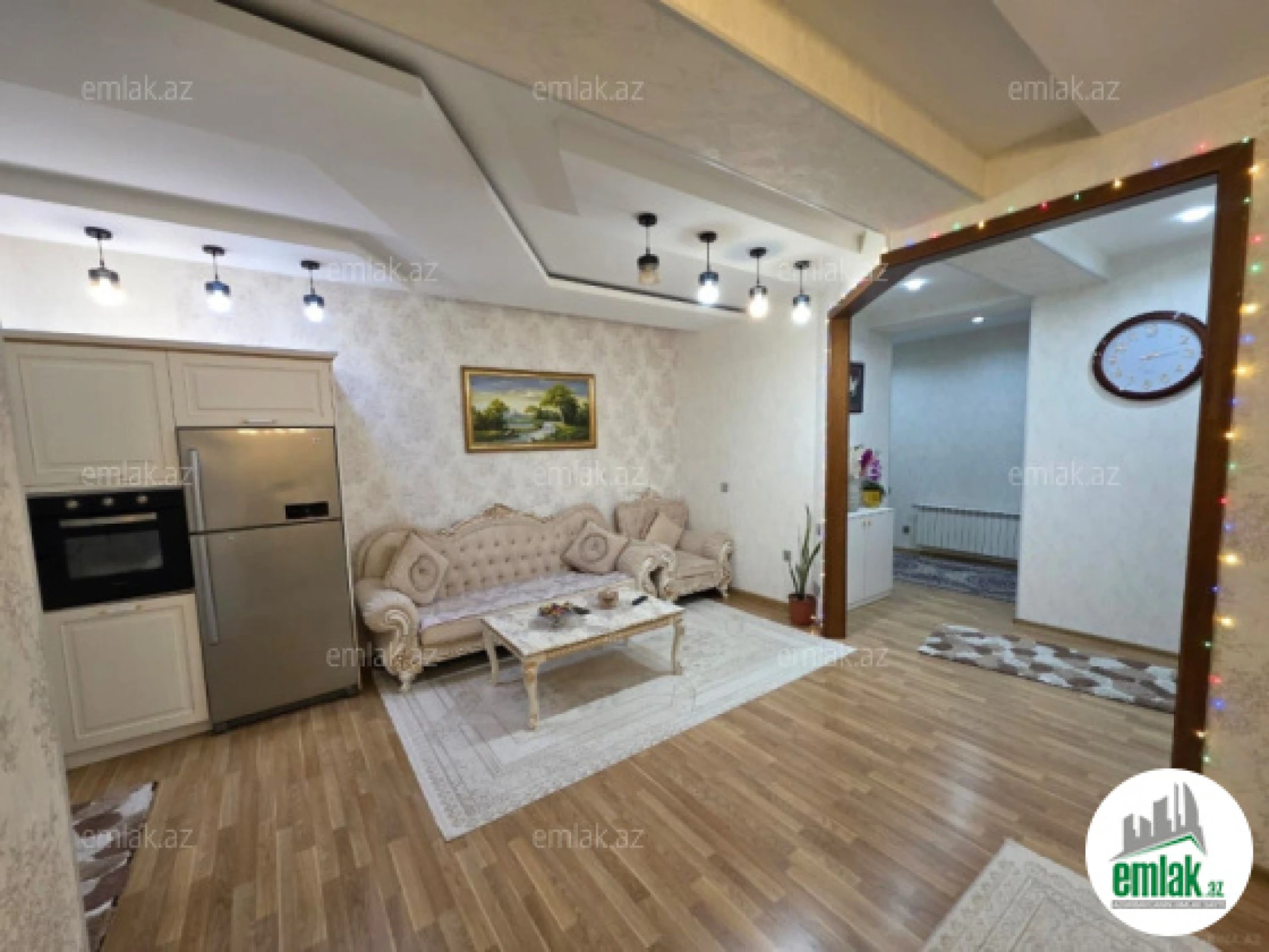 Satılır 3 otaqlı yeni tikili 110 m²