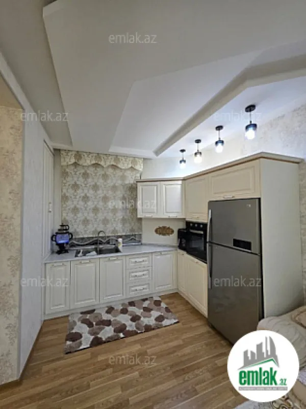 Satılır 3 otaqlı yeni tikili 110 m²