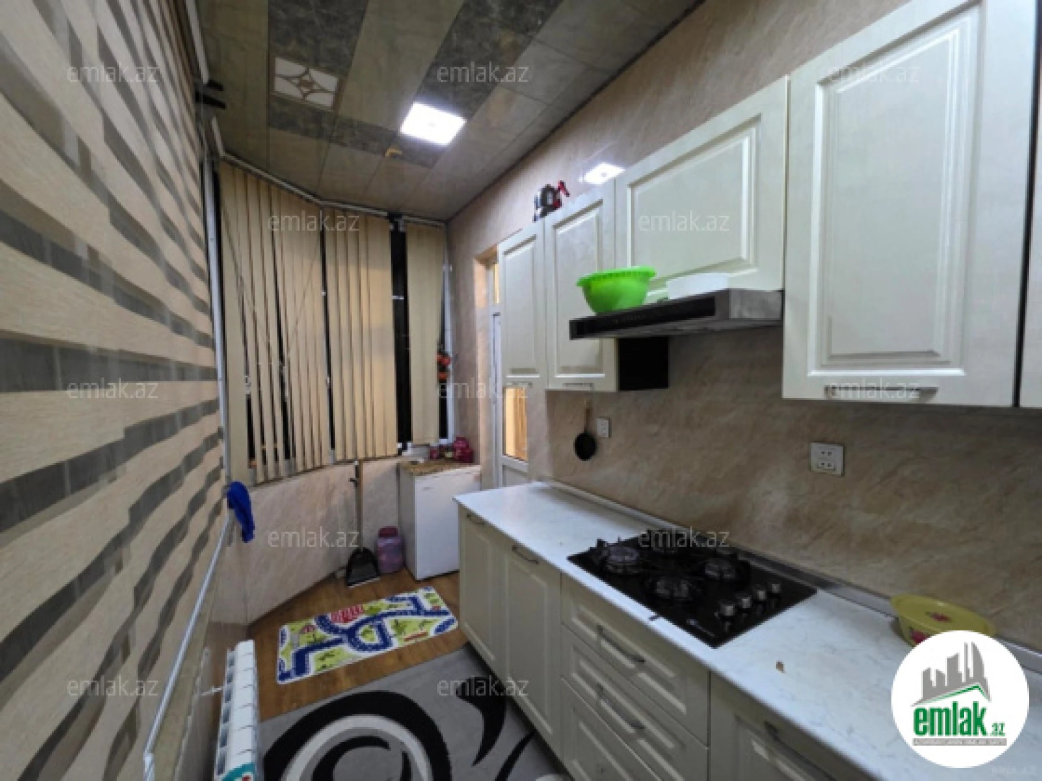 Satılır 3 otaqlı yeni tikili 110 m²