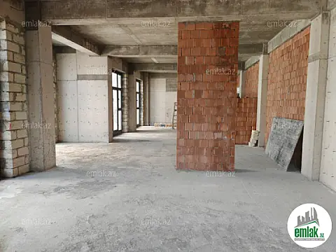 Satılır 4 otaqlı yeni tikili 160 m²