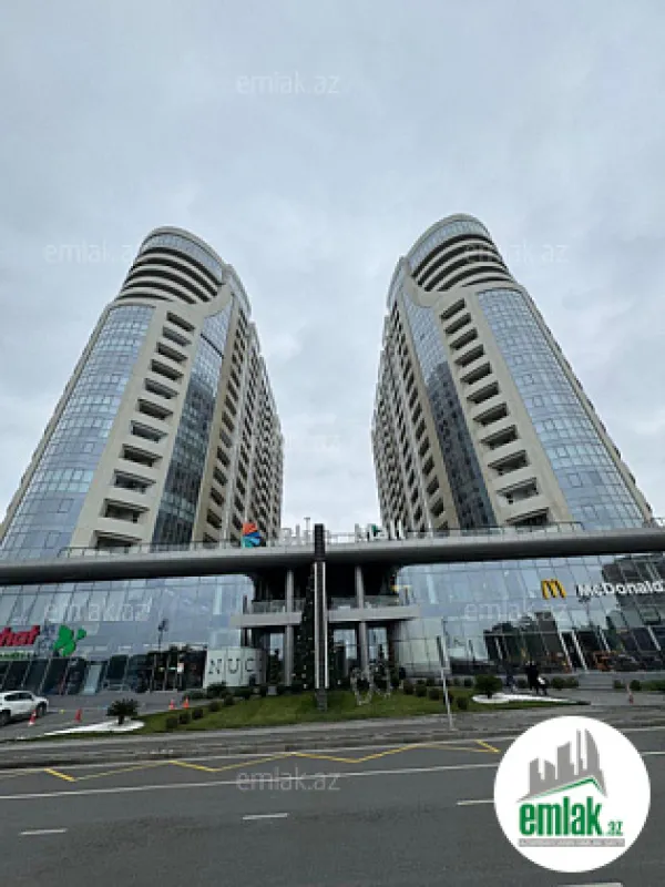 Satılır 3 otaqlı yeni tikili 85 m²