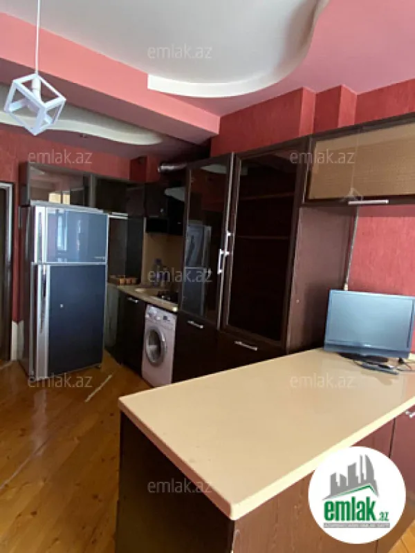 Satılır 3 otaqlı yeni tikili 94 m²