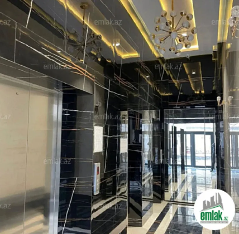 Satılır 2 otaqlı yeni tikili 81 m²