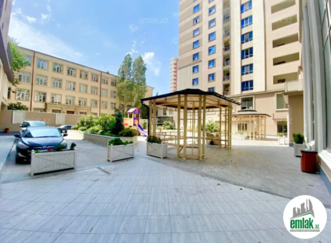 Satılır 2 otaqlı yeni tikili 81 m²