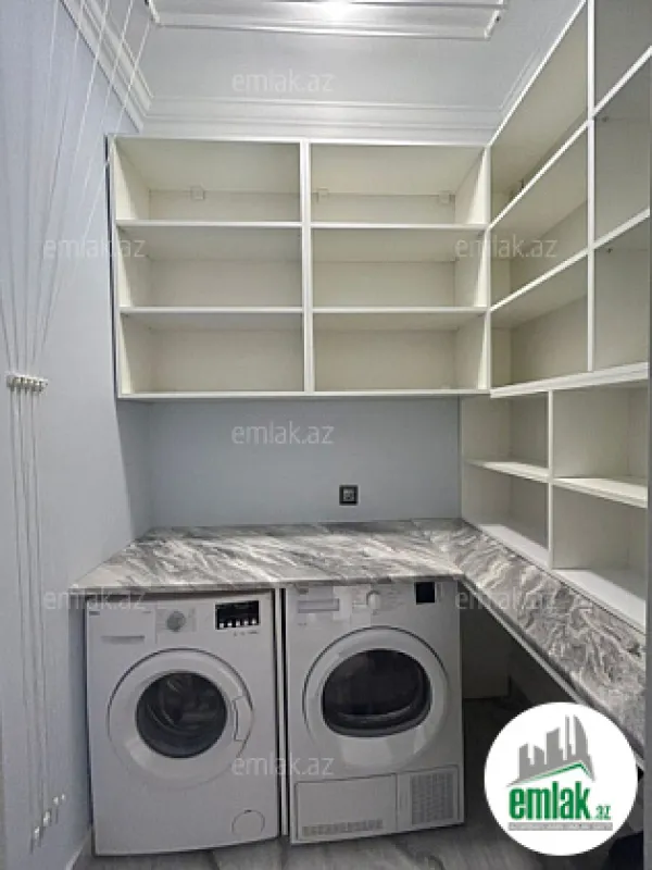 Satılır 2 otaqlı yeni tikili 81 m²