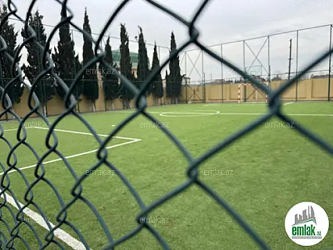 Satılır 4 otaqlı mənzil 200 m²