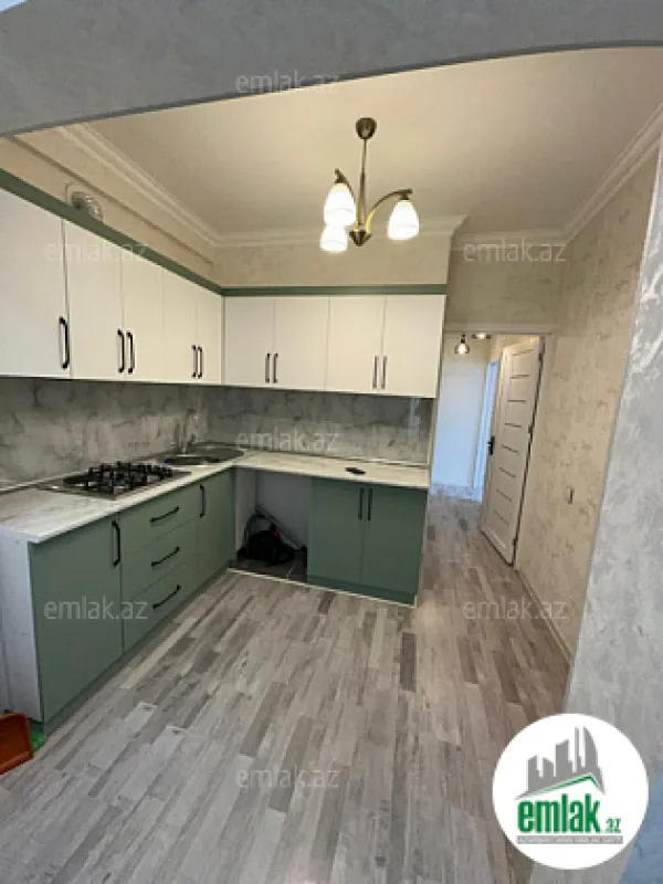 Satılır 2 otaqlı köhnə tikili 45 m²