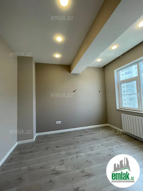 Satılır 3 otaqlı yeni tikili 85 m²