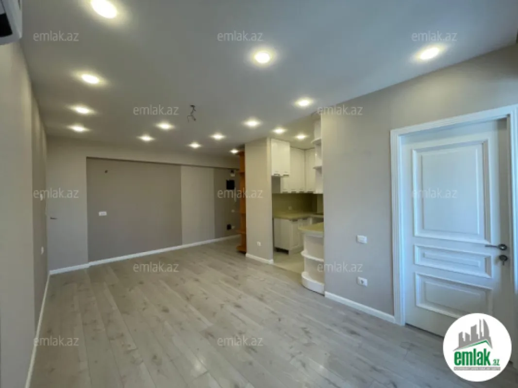 Satılır 3 otaqlı yeni tikili 85 m²