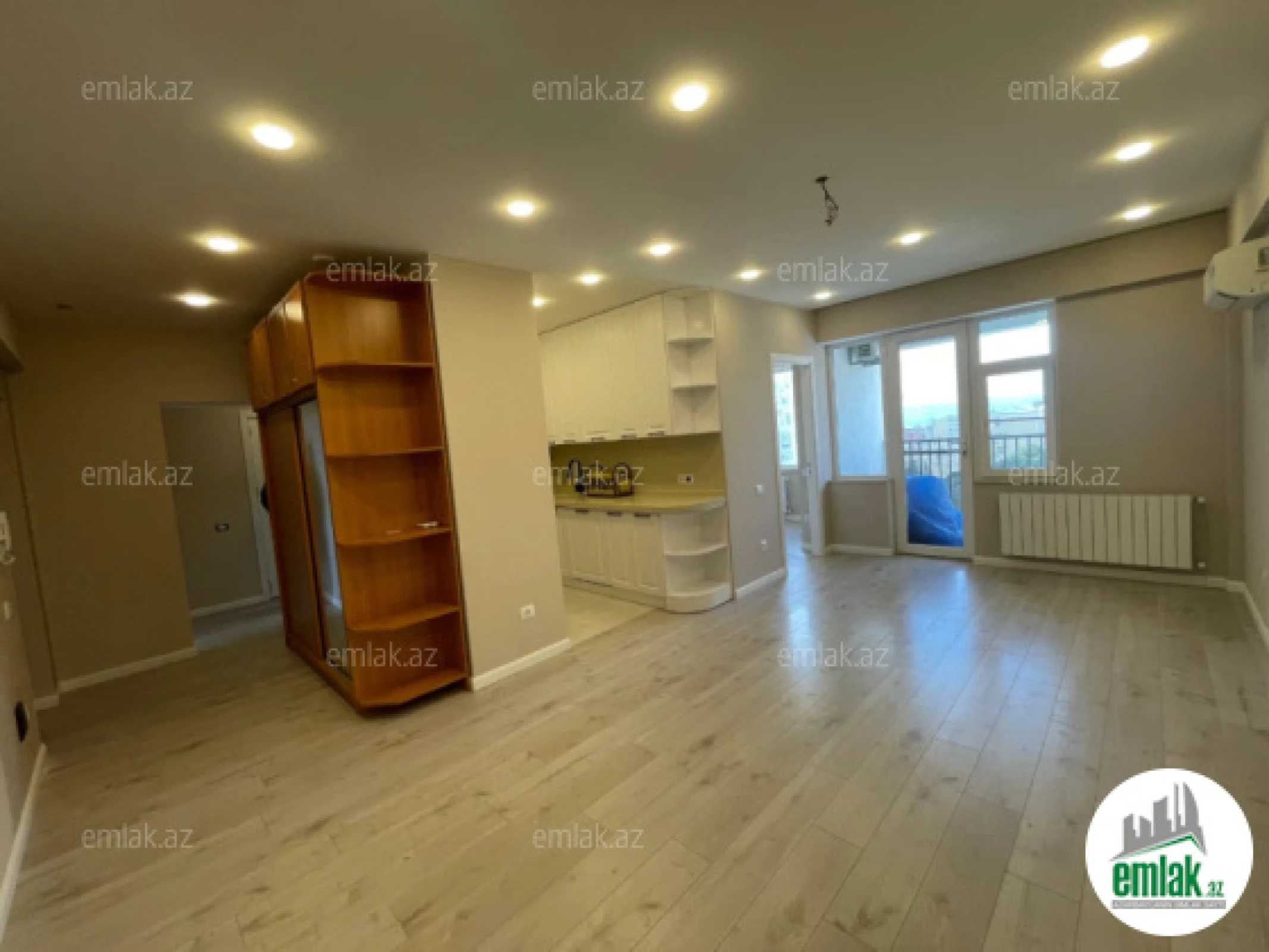 Satılır 3 otaqlı yeni tikili 85 m²