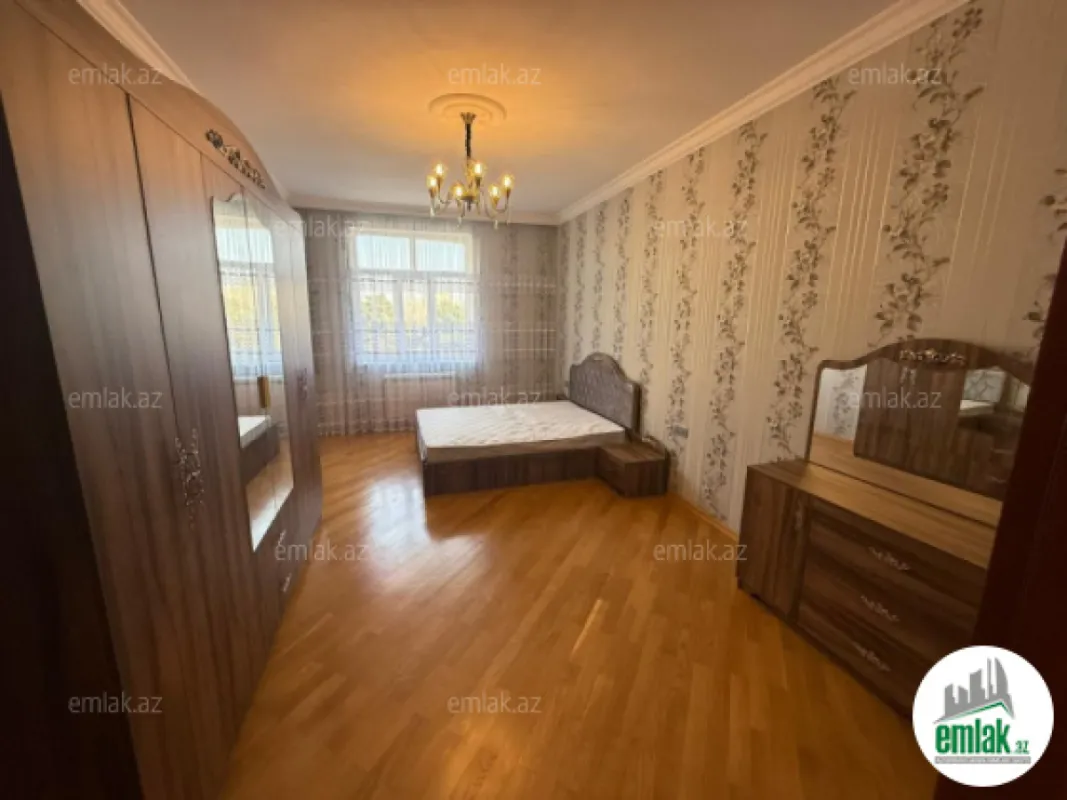 Satılır 2 otaqlı yeni tikili 110 m²