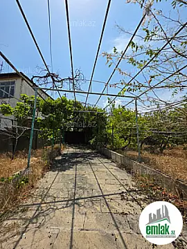 Satılır 11 otaqlı mənzil 3400 m² — Bakı 11 otaq 3400.00 m²