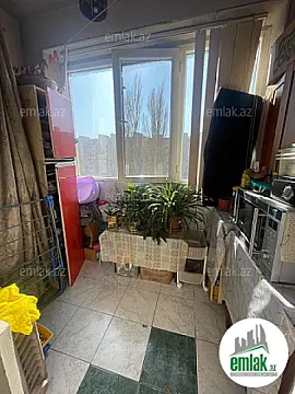 Satılır 3 otaqlı köhnə tikili 67 m²