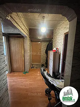 Satılır 3 otaqlı köhnə tikili 67 m²