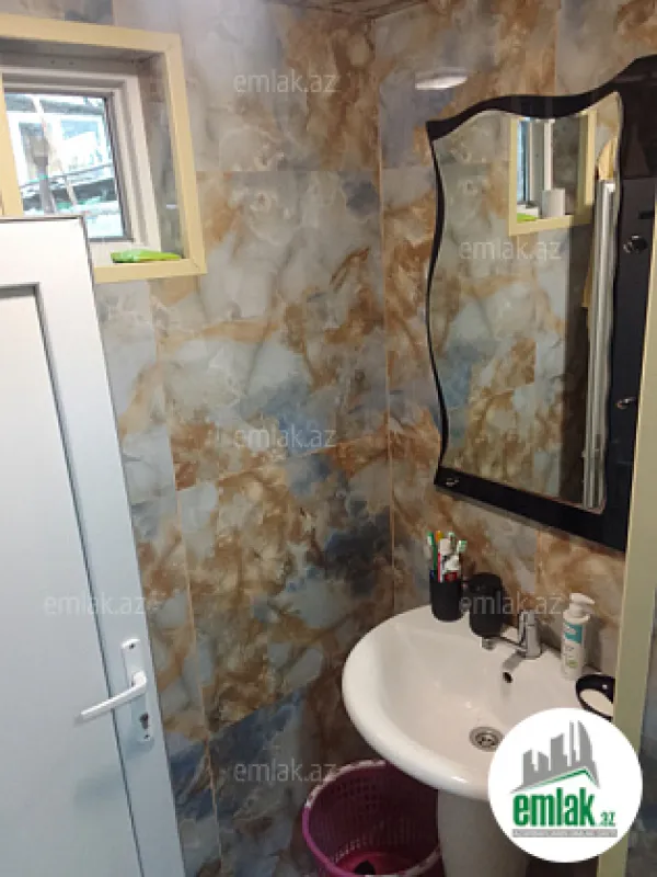 Satılır 2 otaqlı həyət evi 62 m²