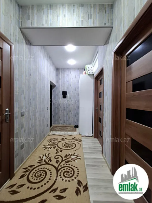 Satılır 3 otaqlı yeni tikili 72 m²