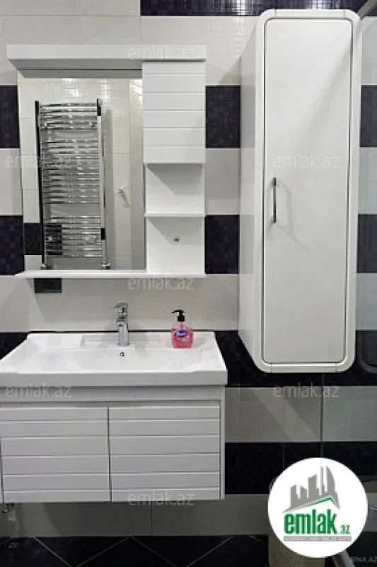 Satılır 3 otaqlı yeni tikili 137 m²