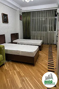 Satılır 3 otaqlı yeni tikili 137 m²