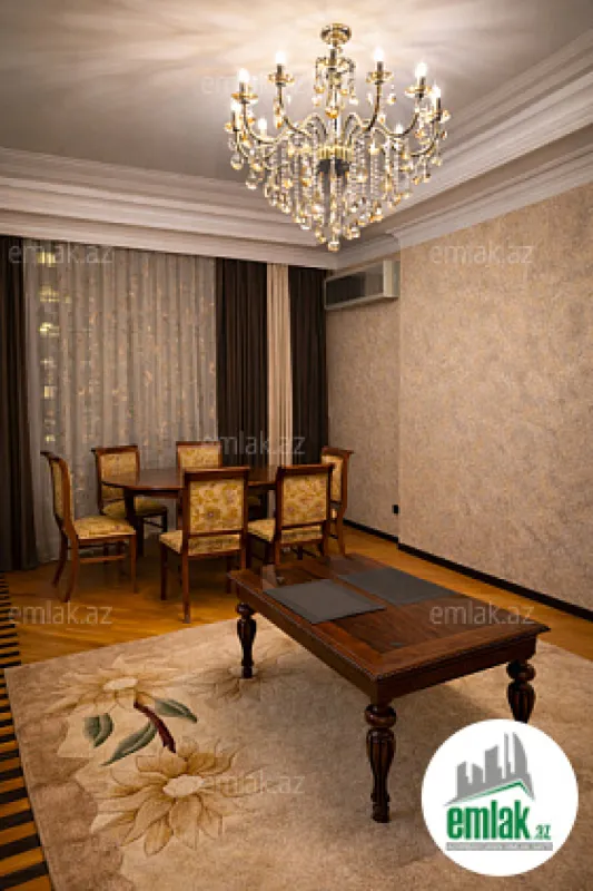 Satılır 3 otaqlı yeni tikili 137 m²