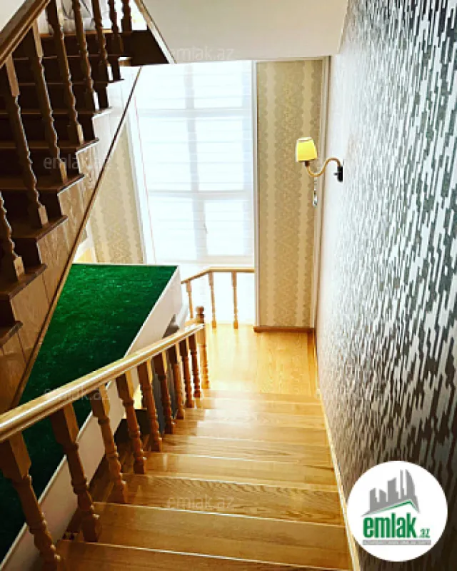 Satılır 6 otaqlı həyət evi 460 m²