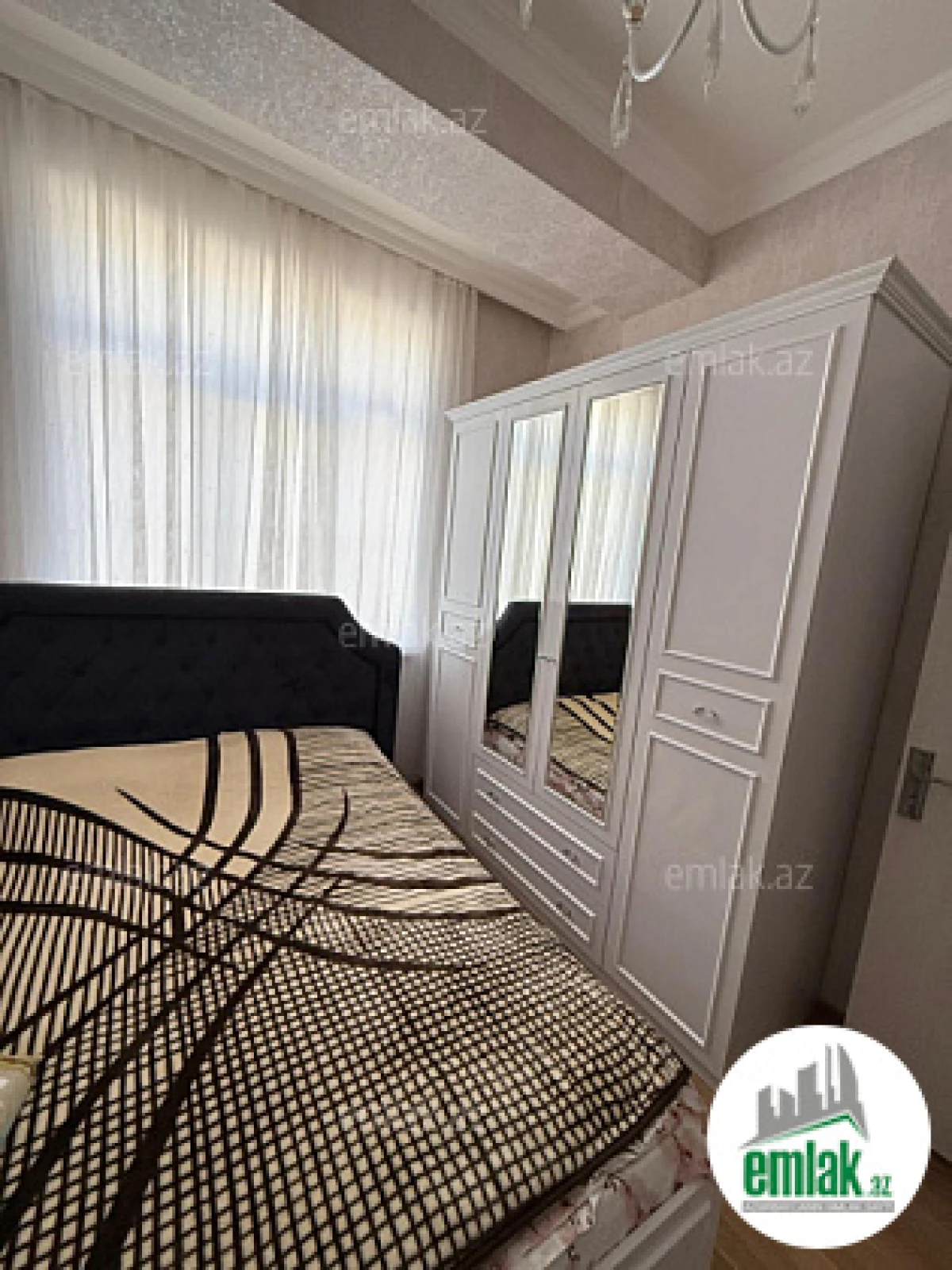 Satılır 2 otaqlı yeni tikili 52 m²