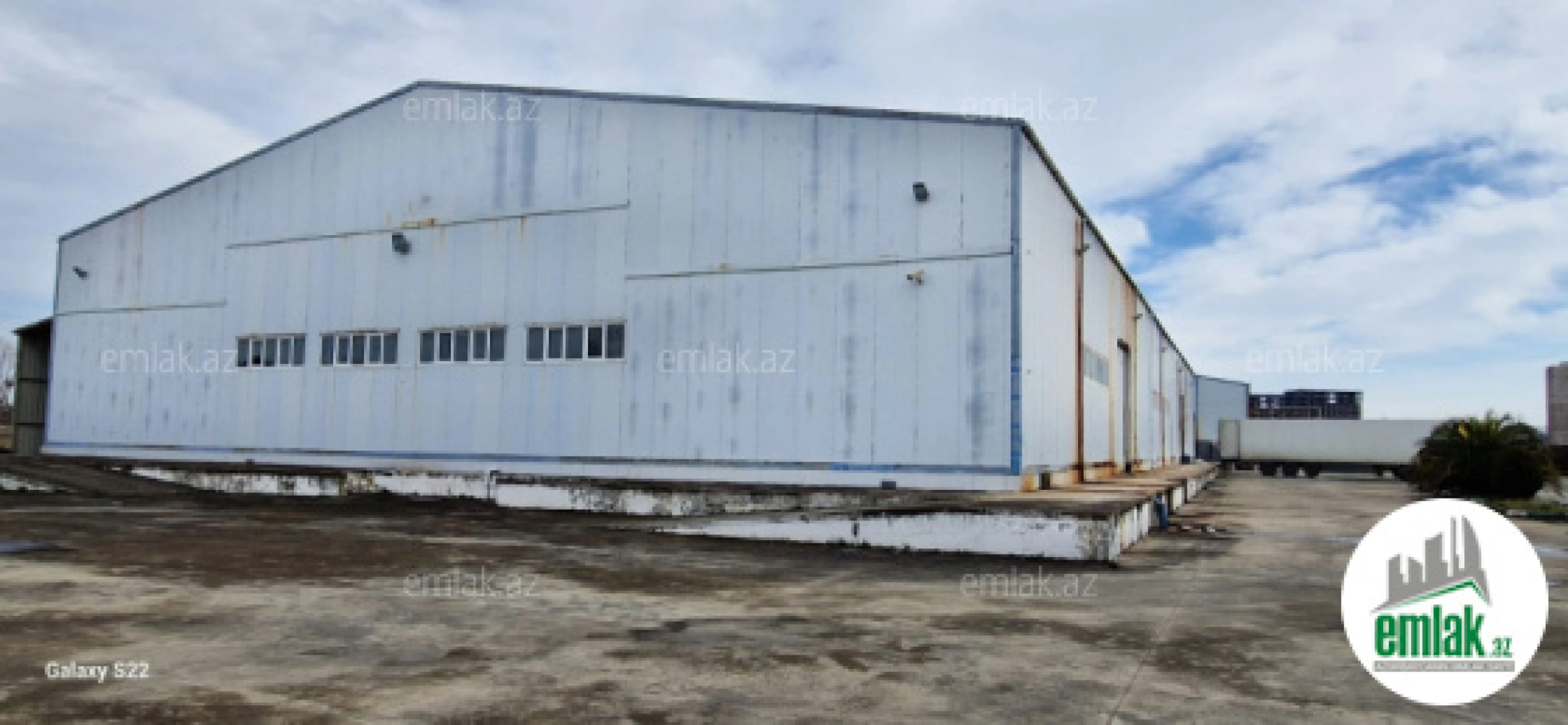 Satılır obyekt 4000 m²