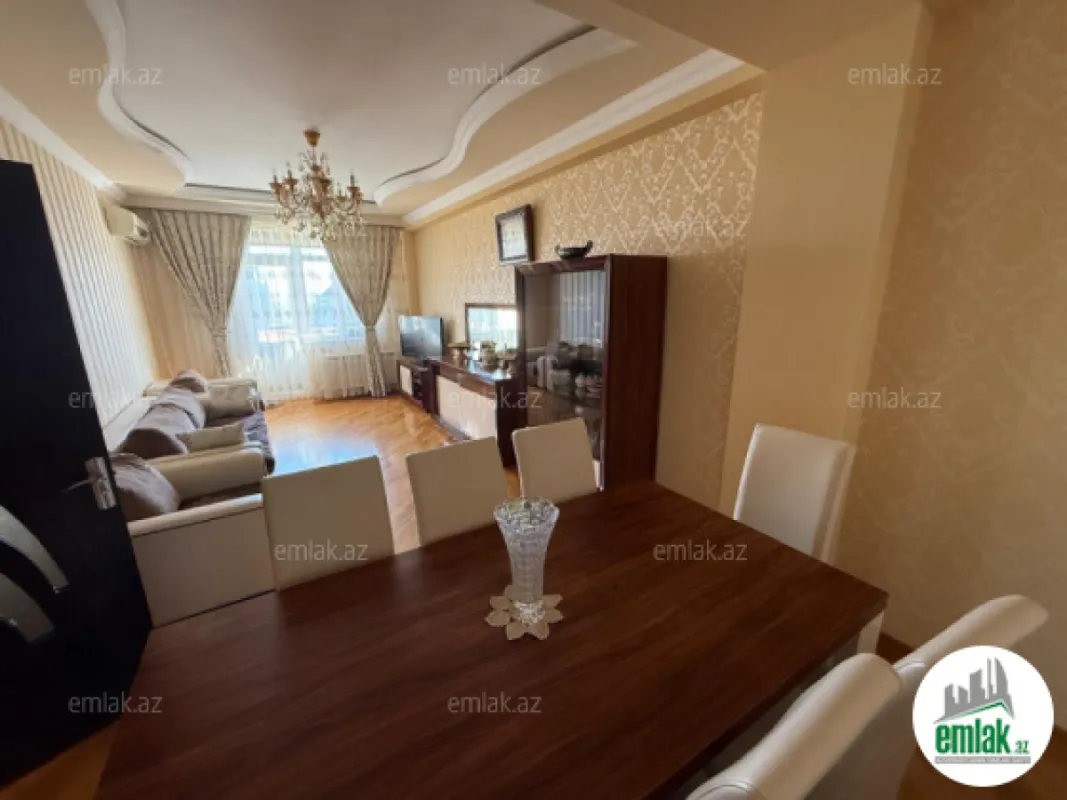 Satılır 3 otaqlı yeni tikili 122 m²