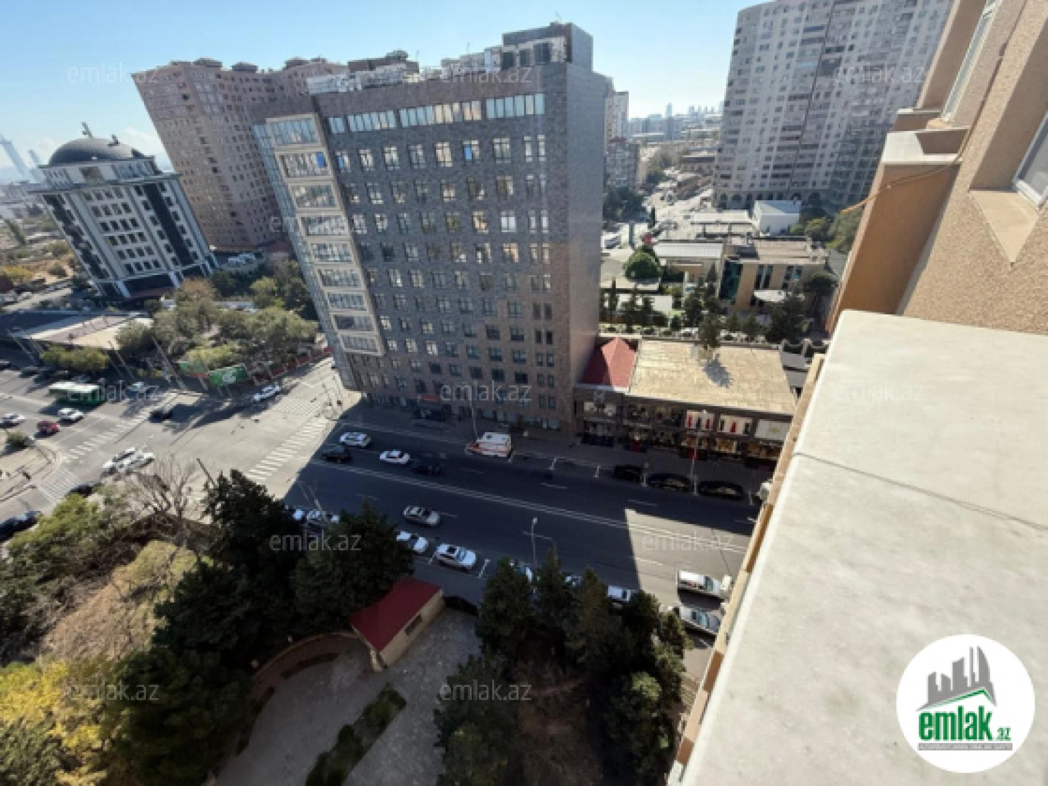 Satılır 3 otaqlı yeni tikili 122 m²