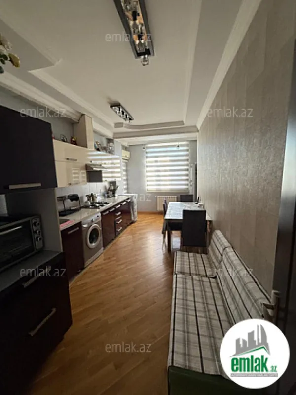 Satılır 3 otaqlı yeni tikili 122 m²
