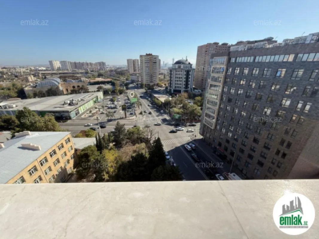 Satılır 3 otaqlı yeni tikili 122 m²