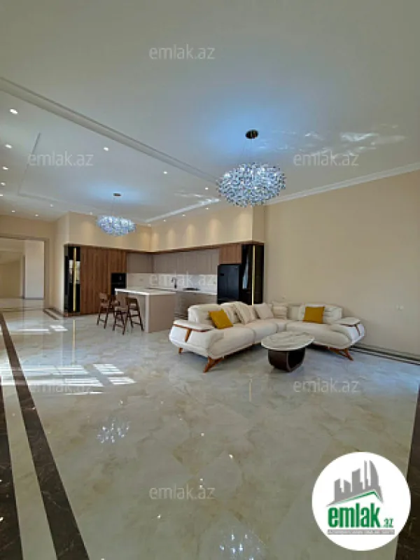 Satılır 7 otaqlı mənzil 600 m²