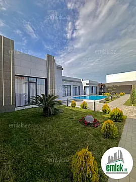 Satılır 5 otaqlı mənzil 270 m²