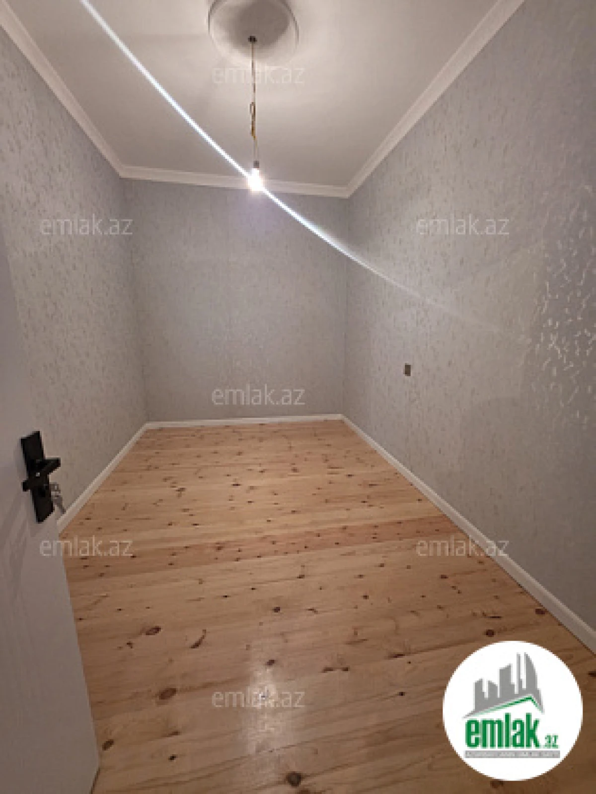 Satılır 3 otaqlı həyət evi 100 m²