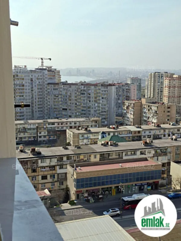 Satılır 2 otaqlı köhnə tikili 70 m²