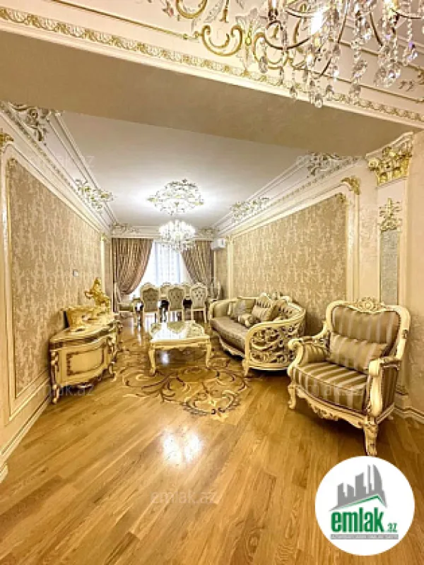 Satılır 4 otaqlı yeni tikili 180 m²
