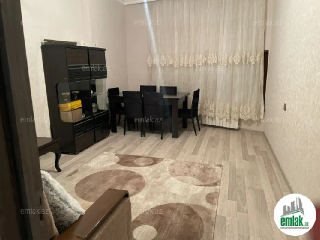 Satılır 2 otaqlı köhnə tikili 56 m²