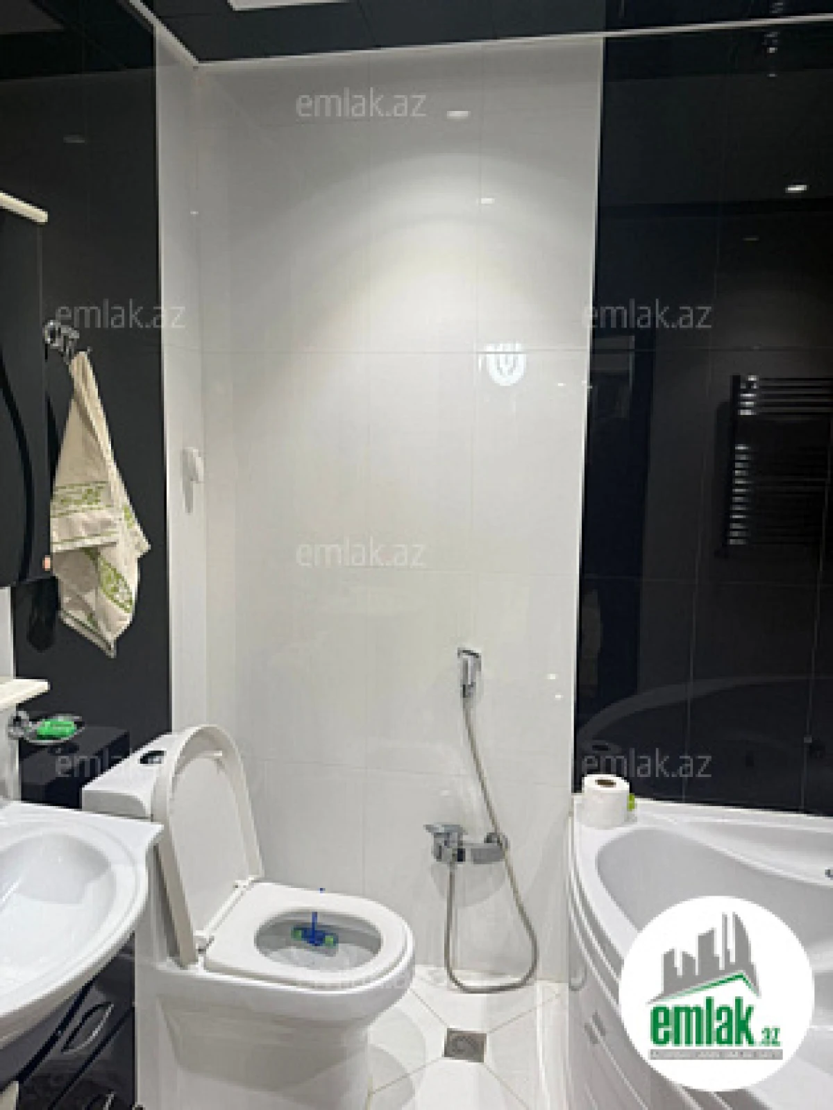 Satılır 4 otaqlı yeni tikili 164 m²