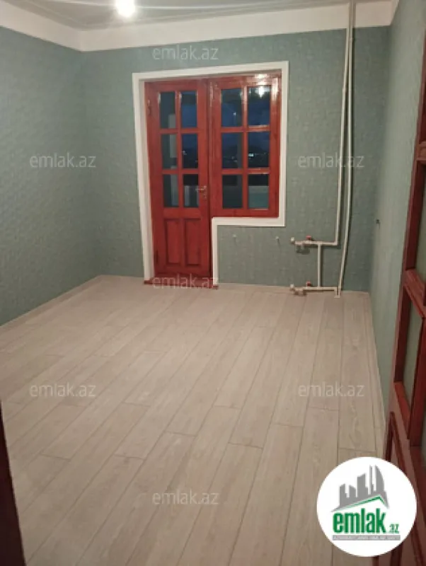 Satılır 3 otaqlı köhnə tikili 50 m²