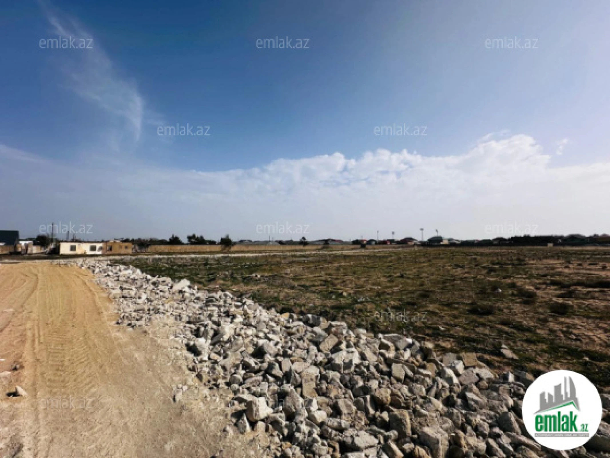 Satılır torpaq sahəsi 960 m²